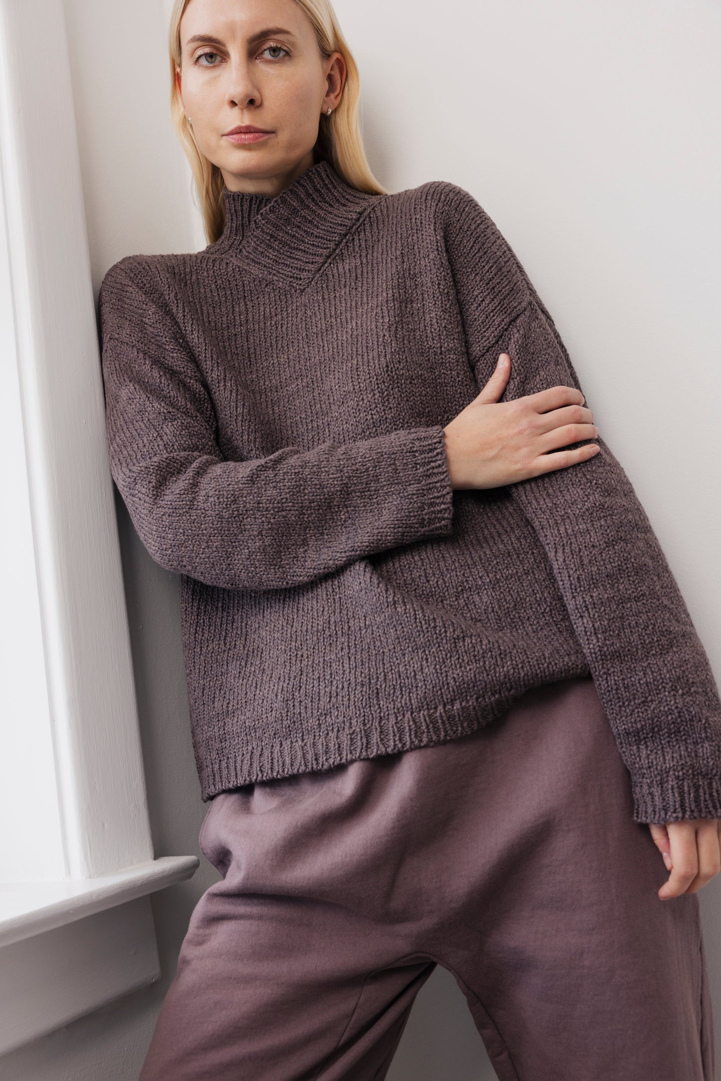 Cross Neck Pullover : Quartz