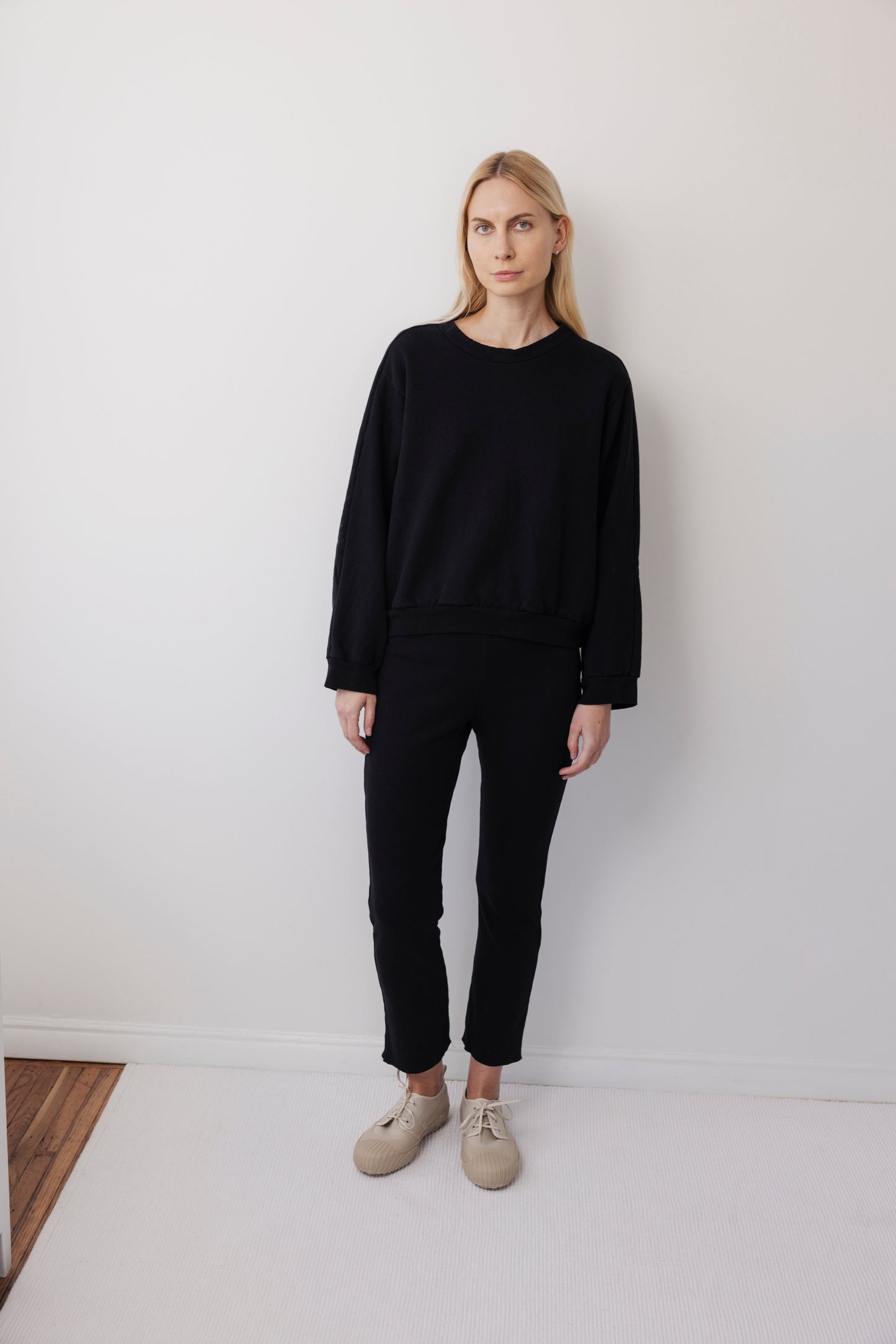 Easy Winter Sweatshirt : Black