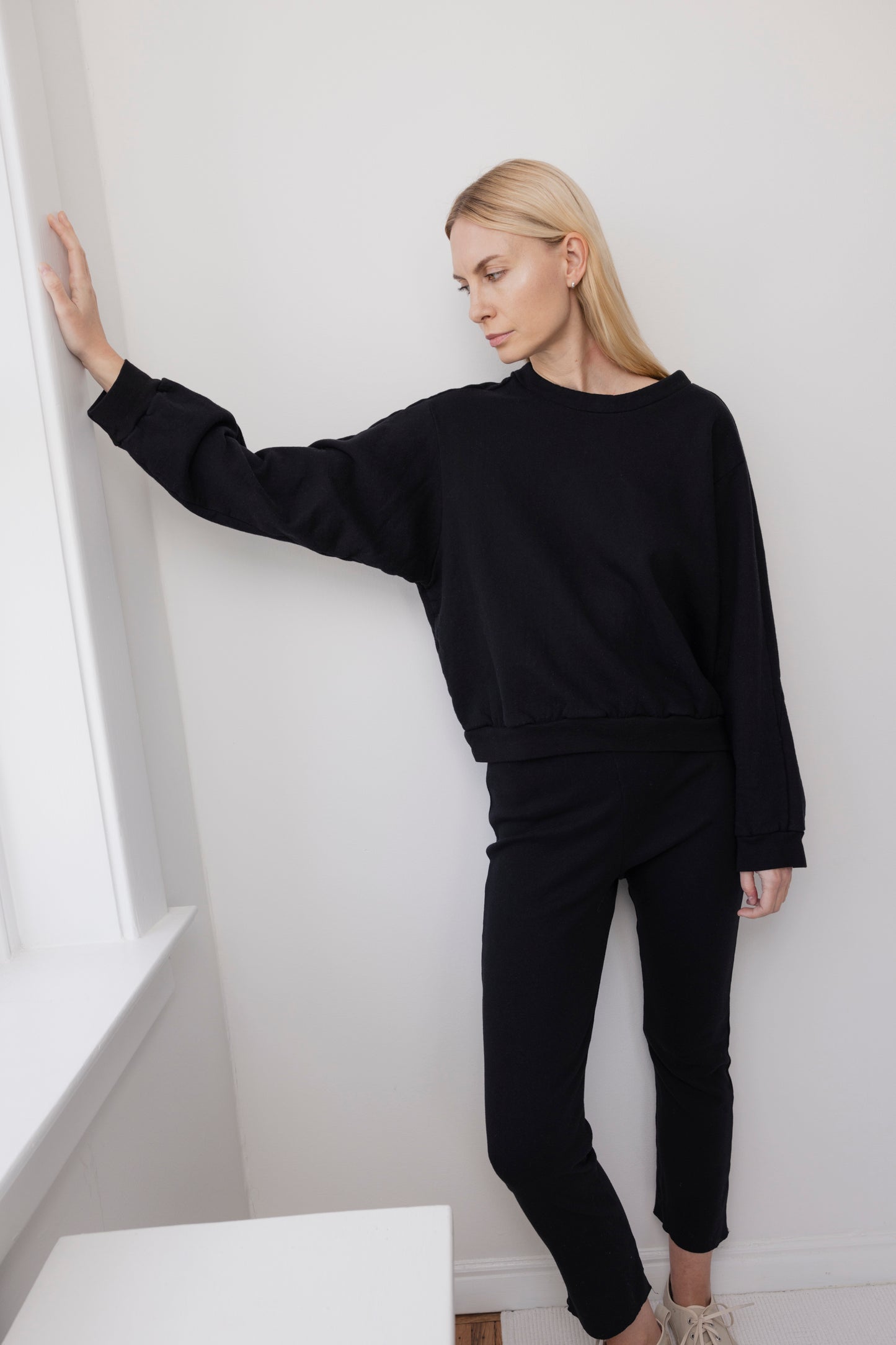 Easy Winter Sweatshirt : Black
