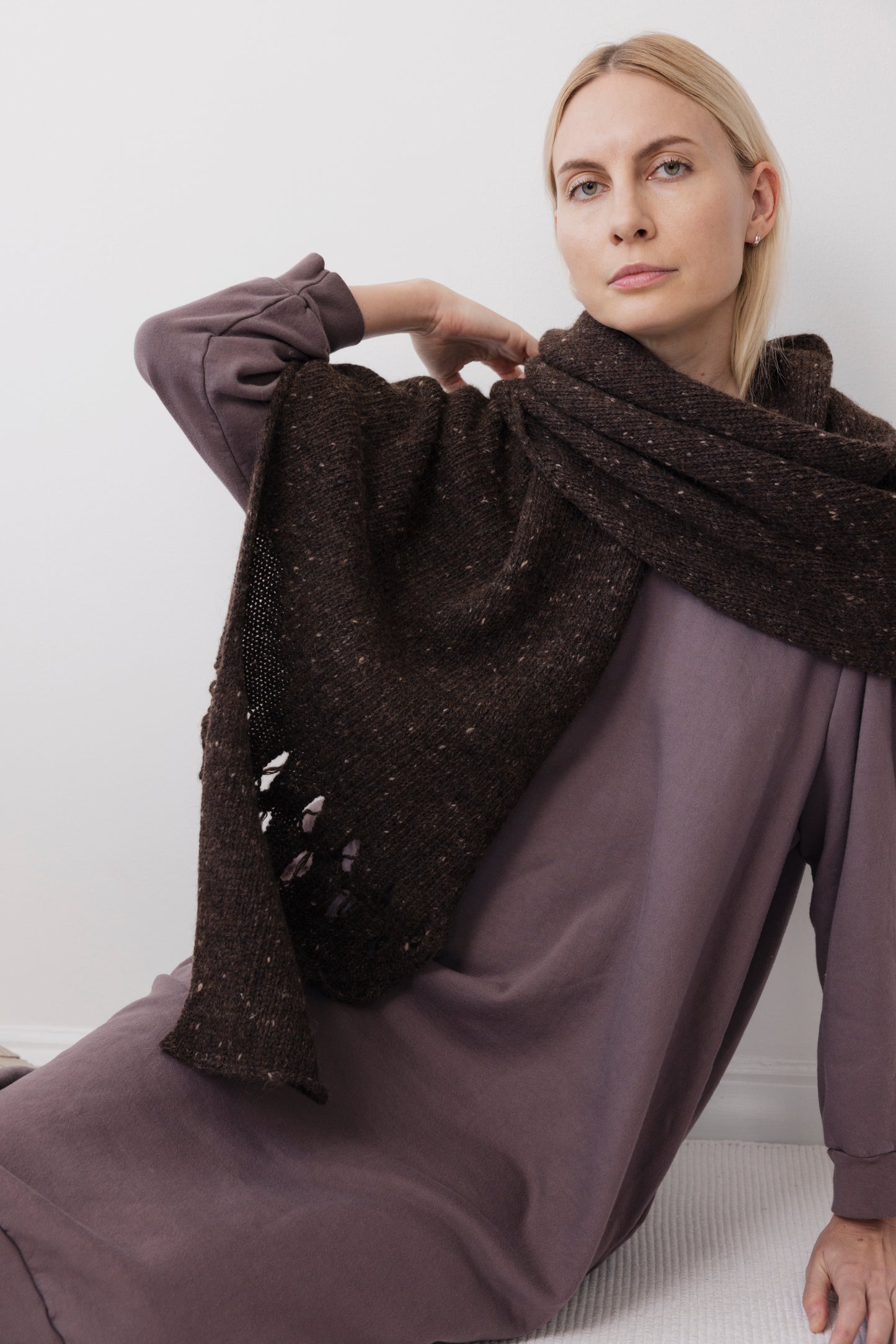 Hooded Scarf : Cocoa Tweed