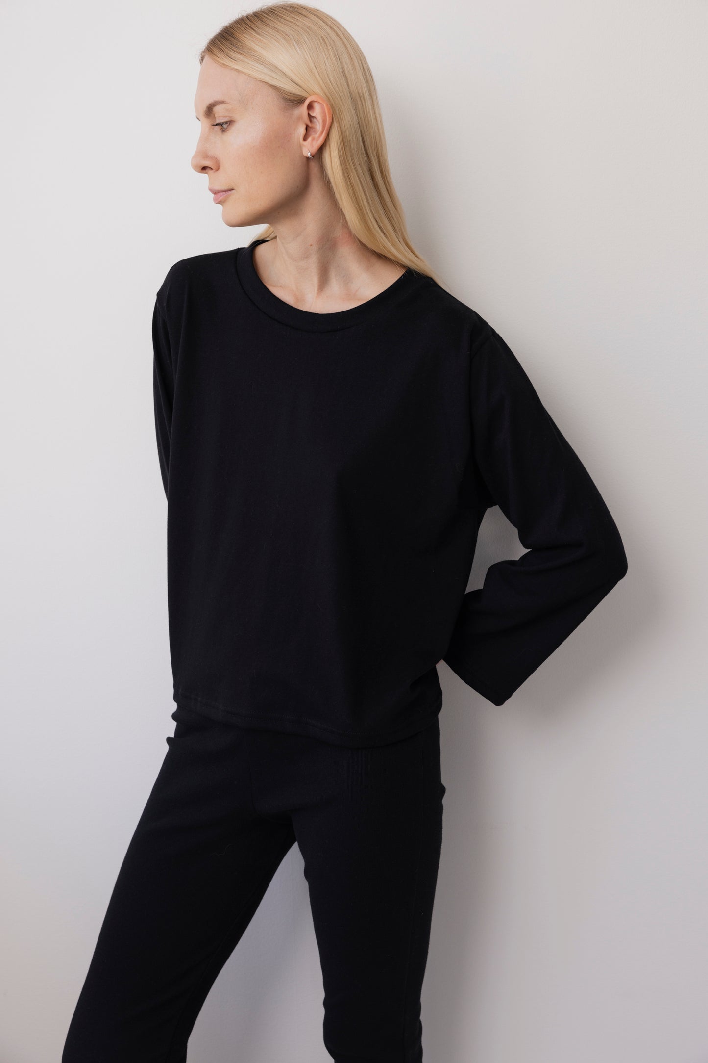 Long Sleeve Tee : Black