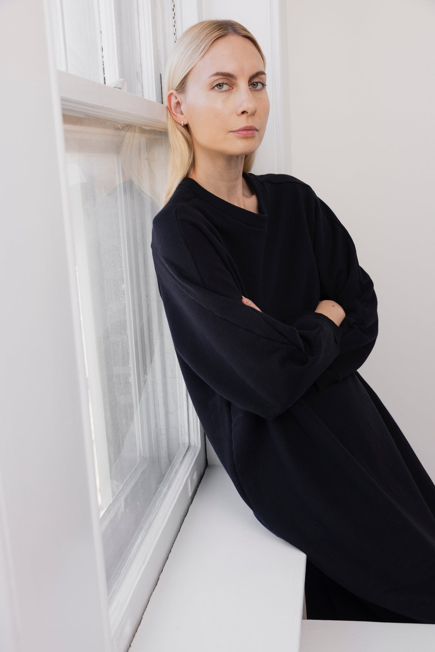 Sweatshirt Dress : Black