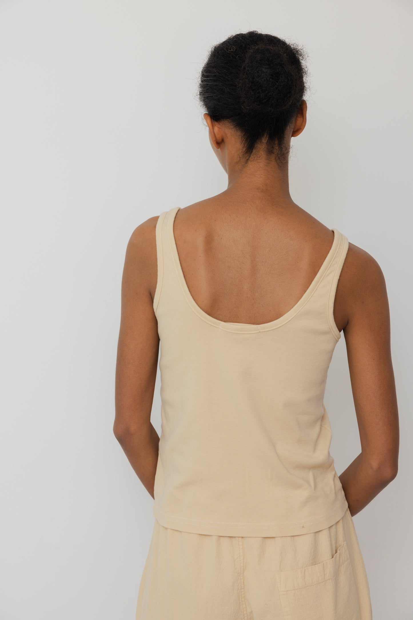 Scoop Back Rib Tank : Barley