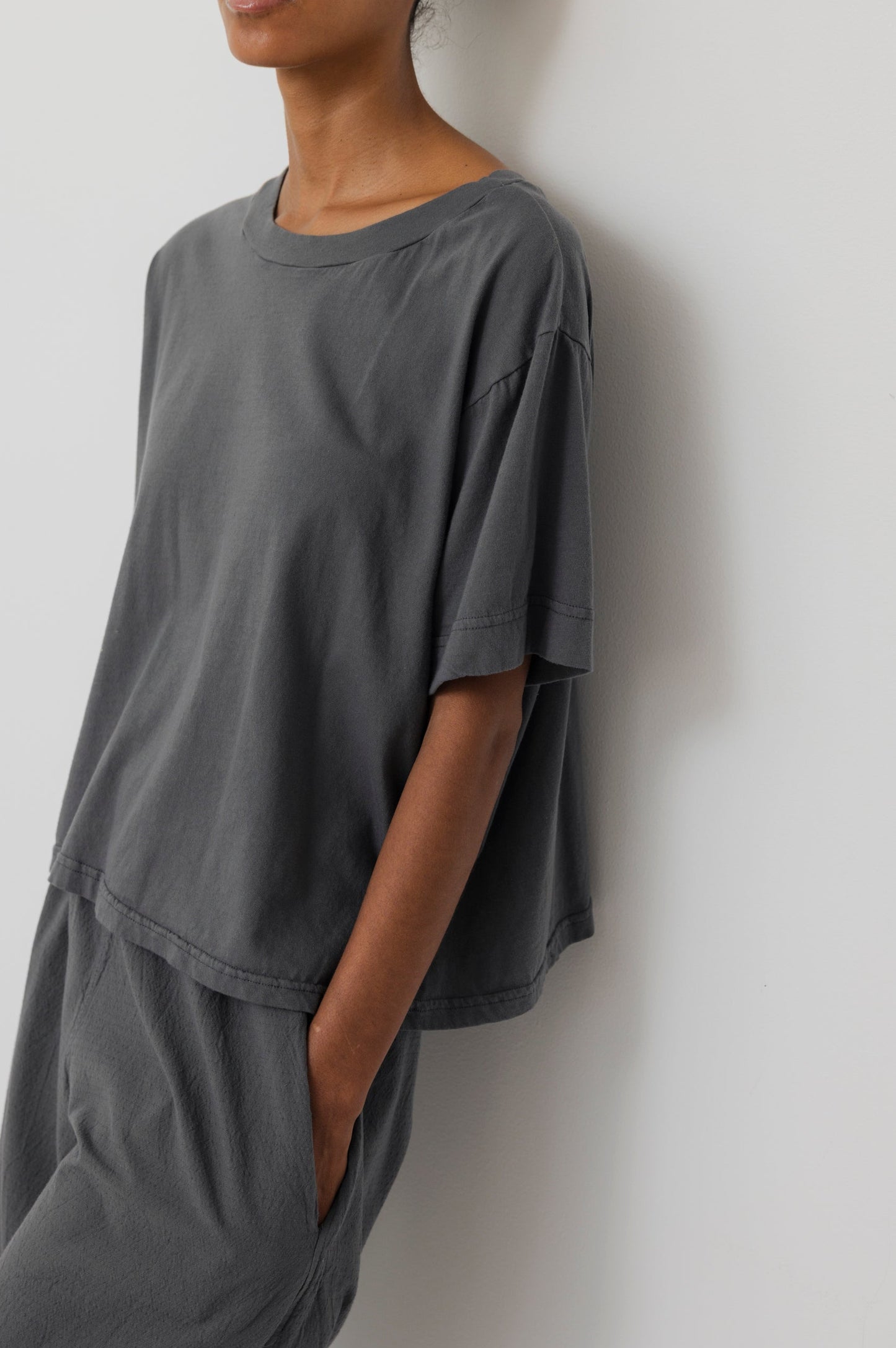 Box Tee : Stone