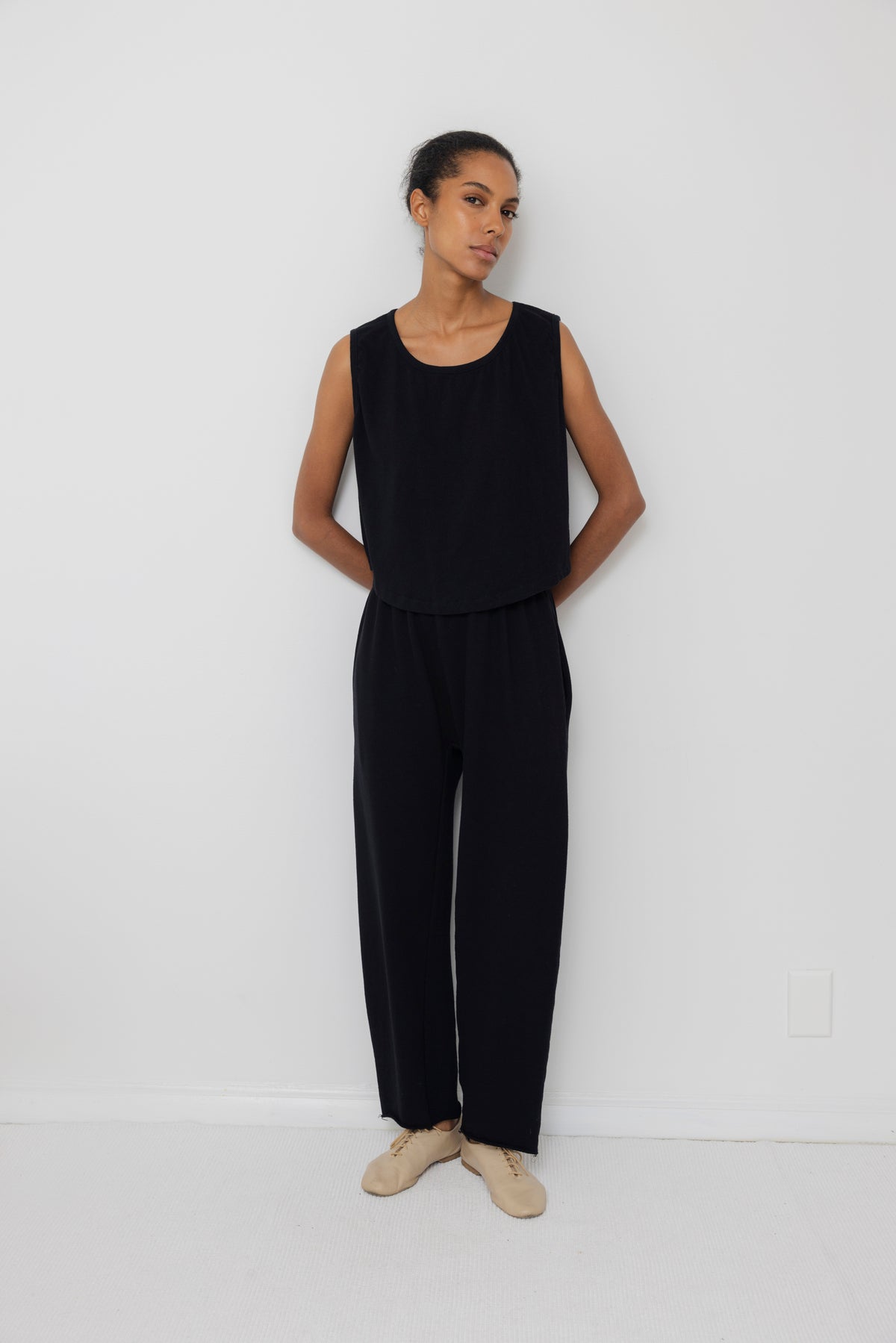 Wide Tank : Black