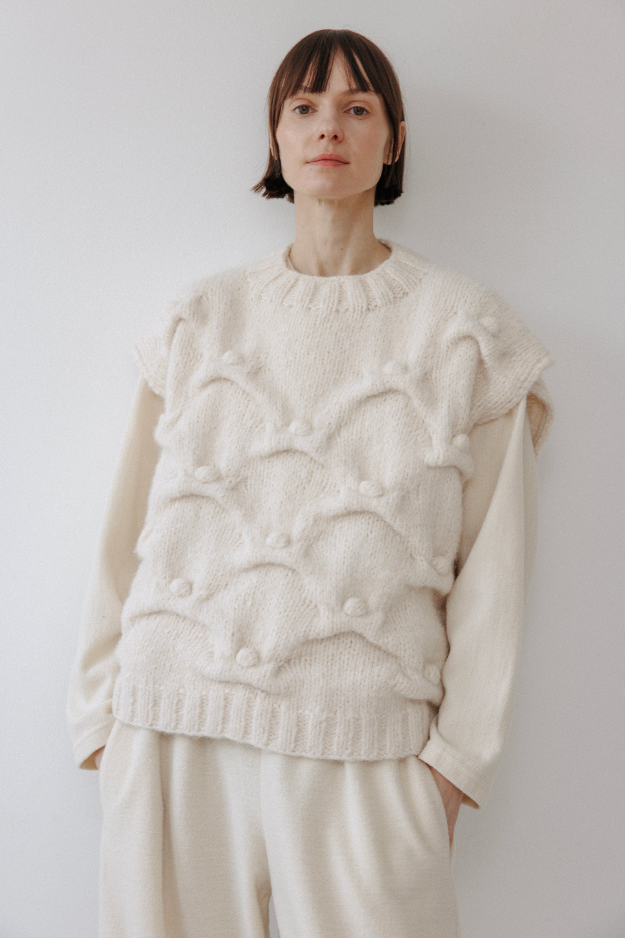 Handknit Vest : Ecru