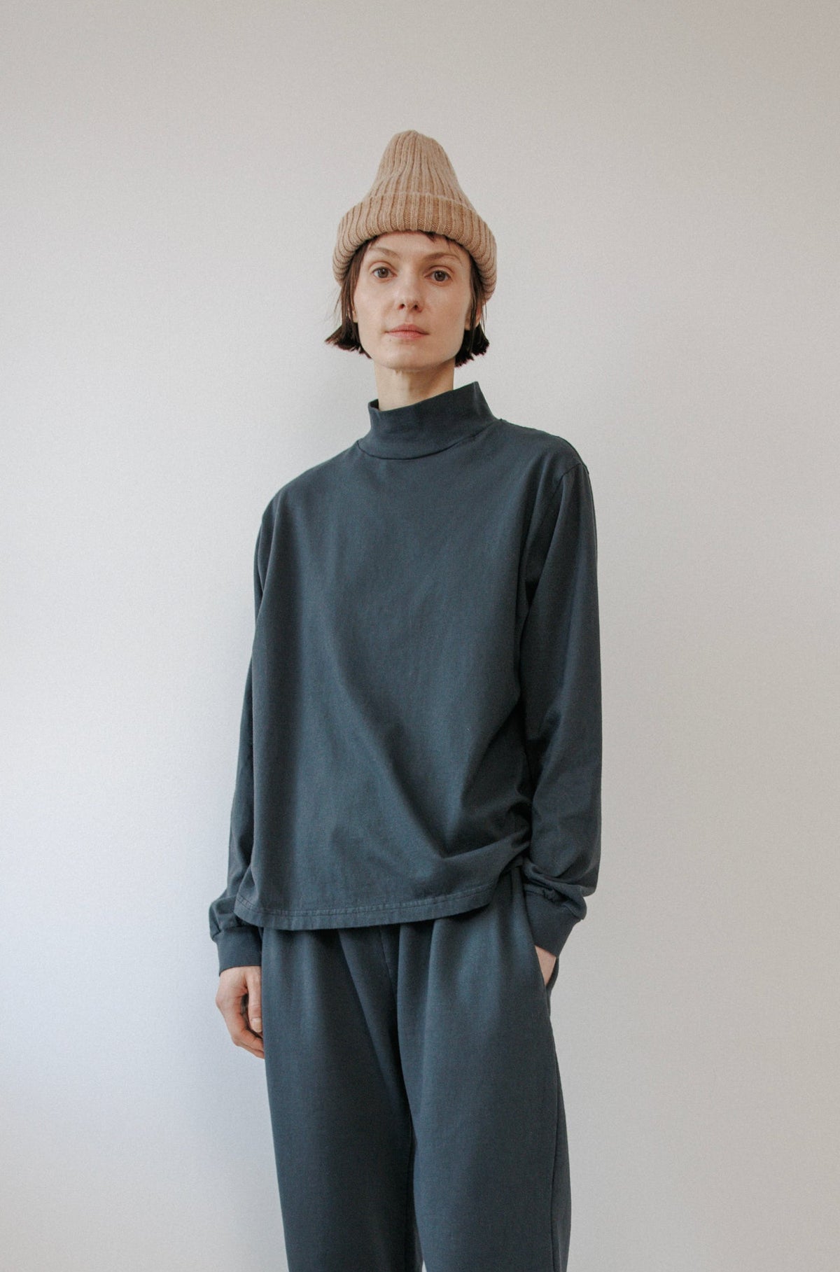Loose Mockneck : Mineral