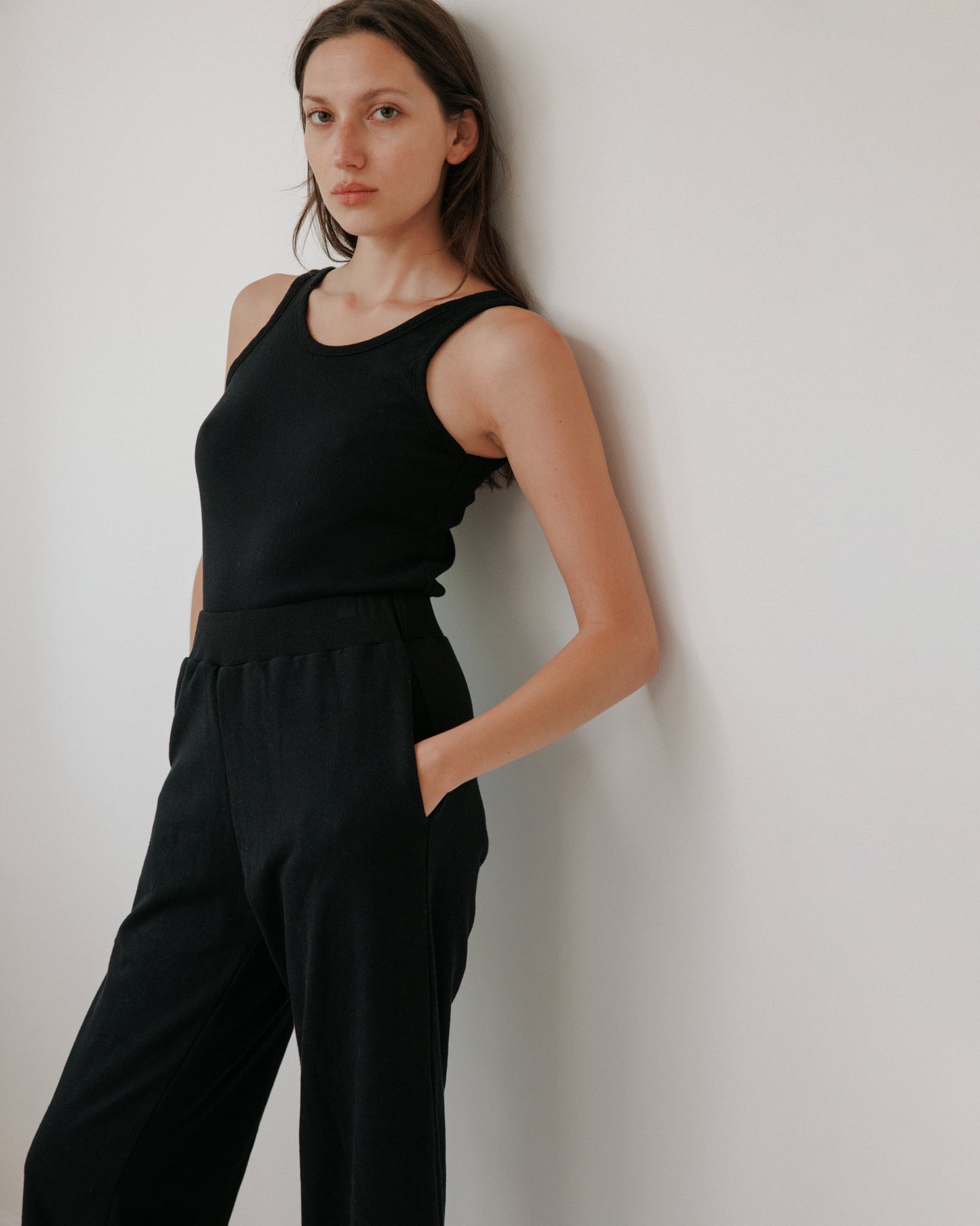 Scoop Back Rib Tank : Black