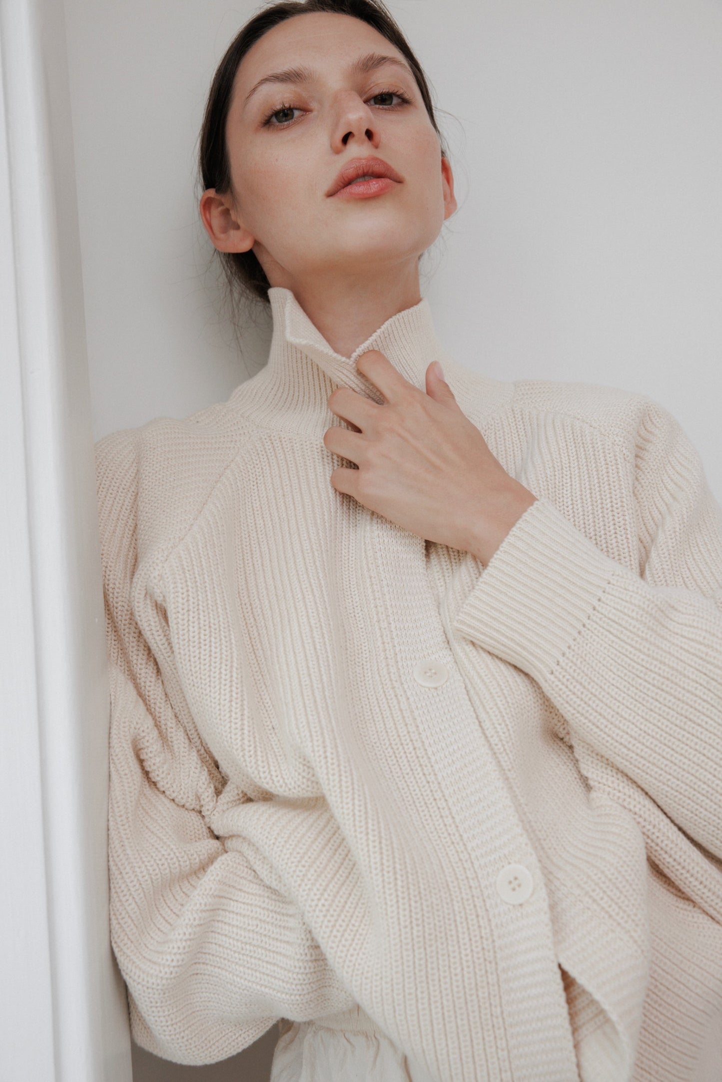 Collar Cardigan : Natural