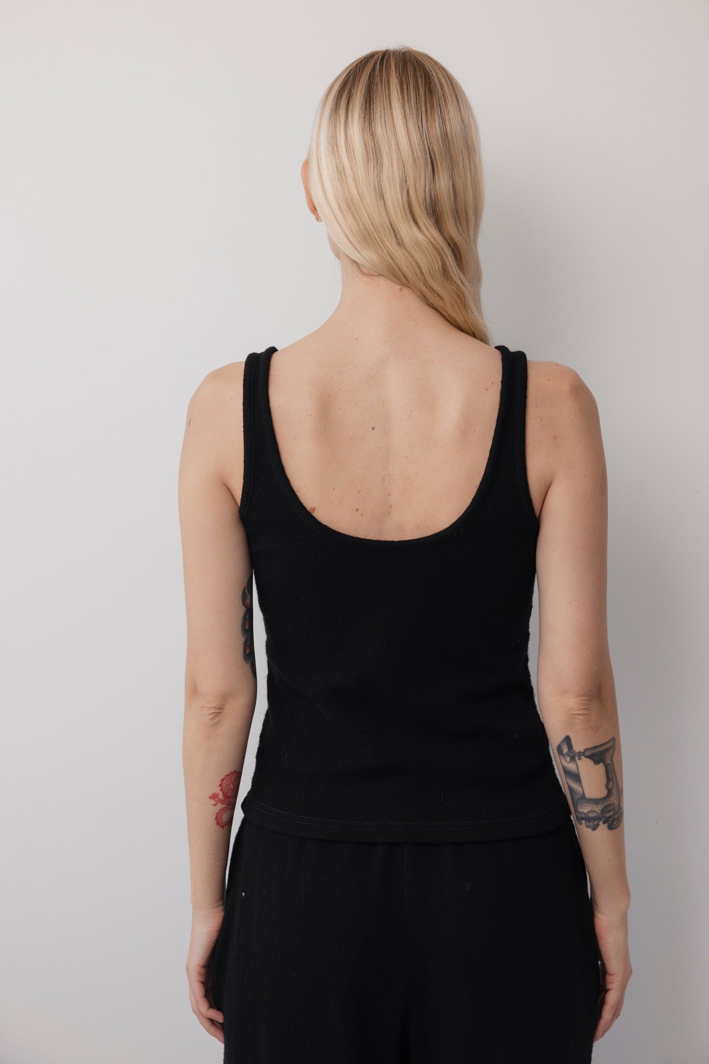 Wool Tank: Onyx