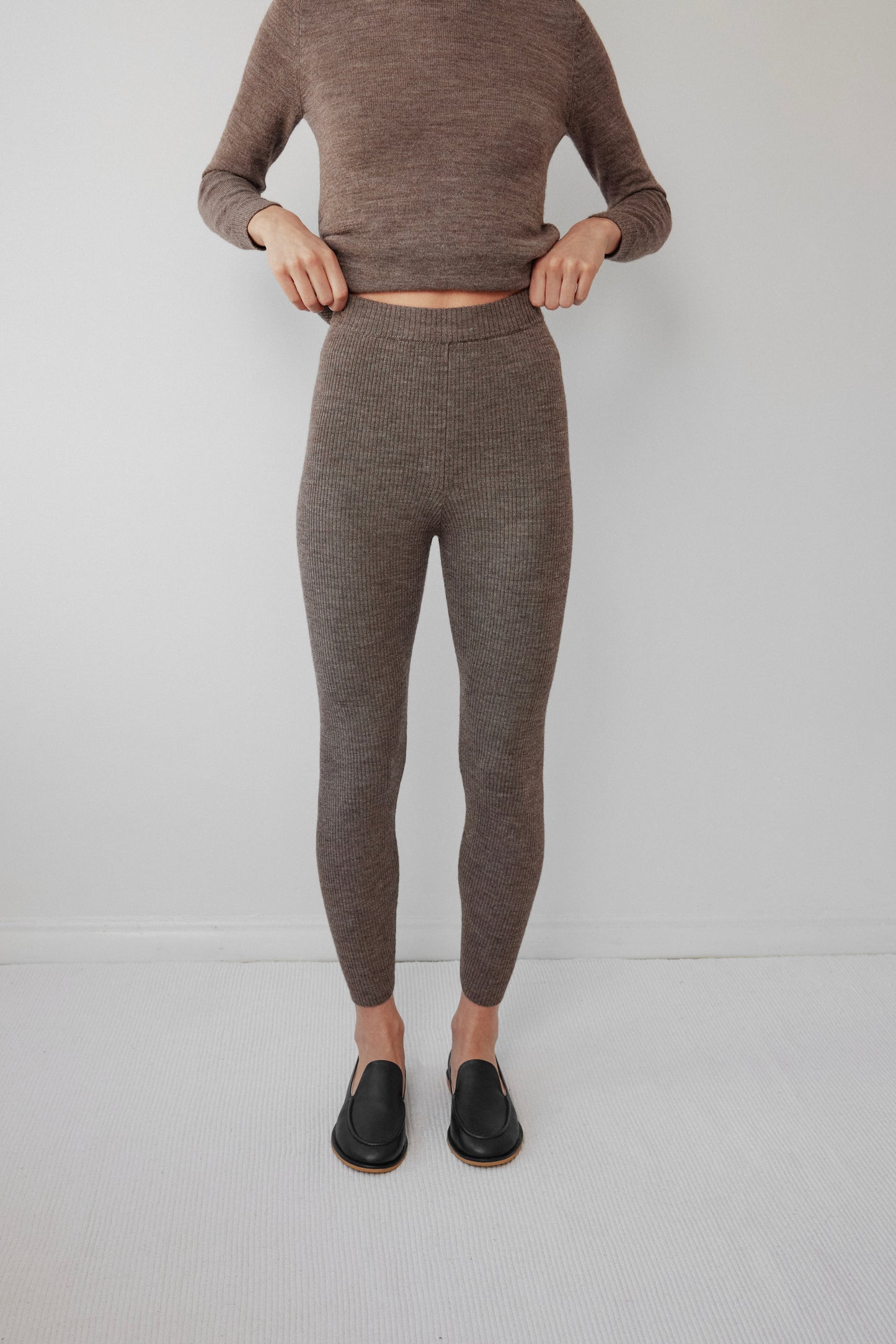 Layered Rib Legging : Heathered Brown