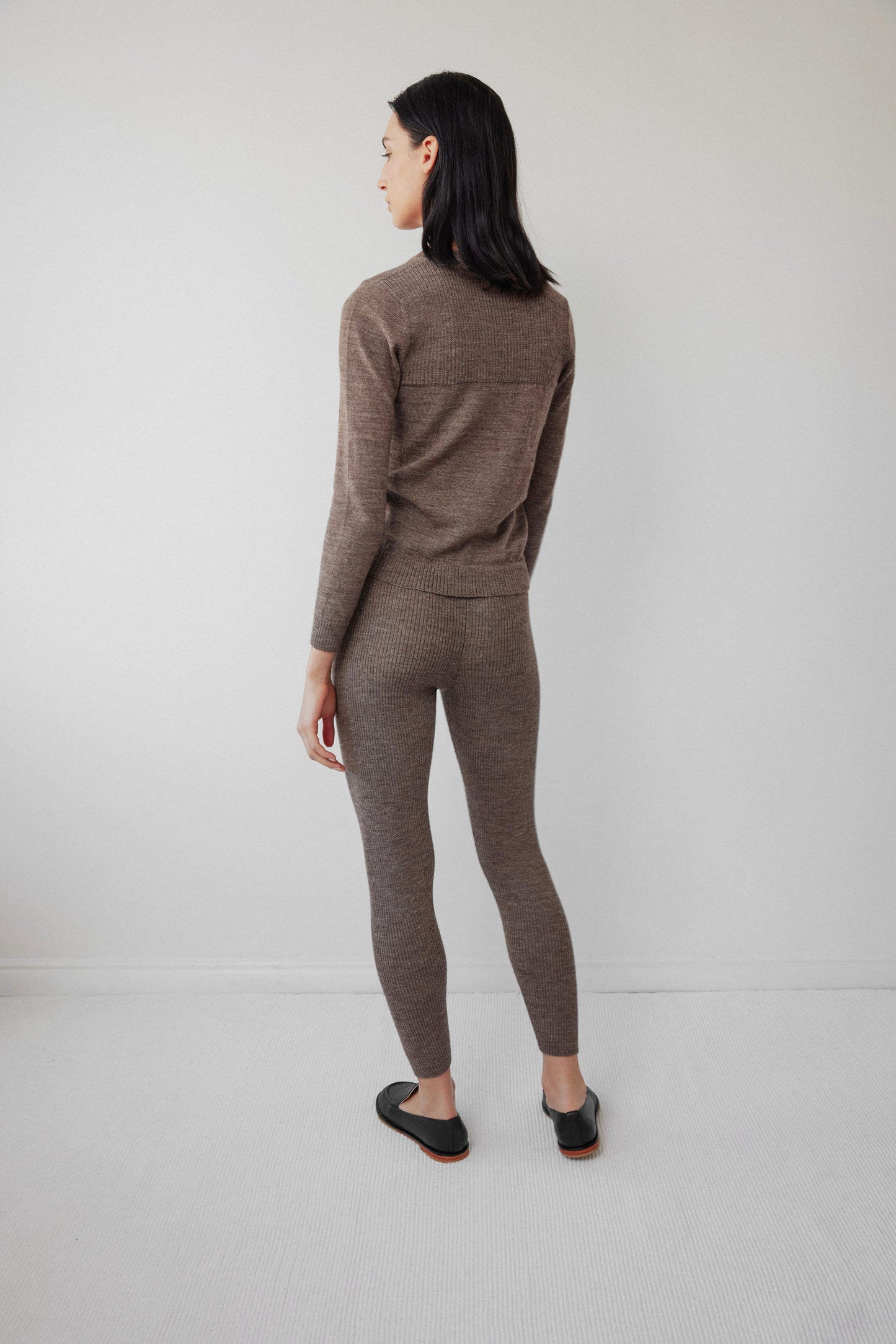 Layering Rib Crewneck : Heathered Brown