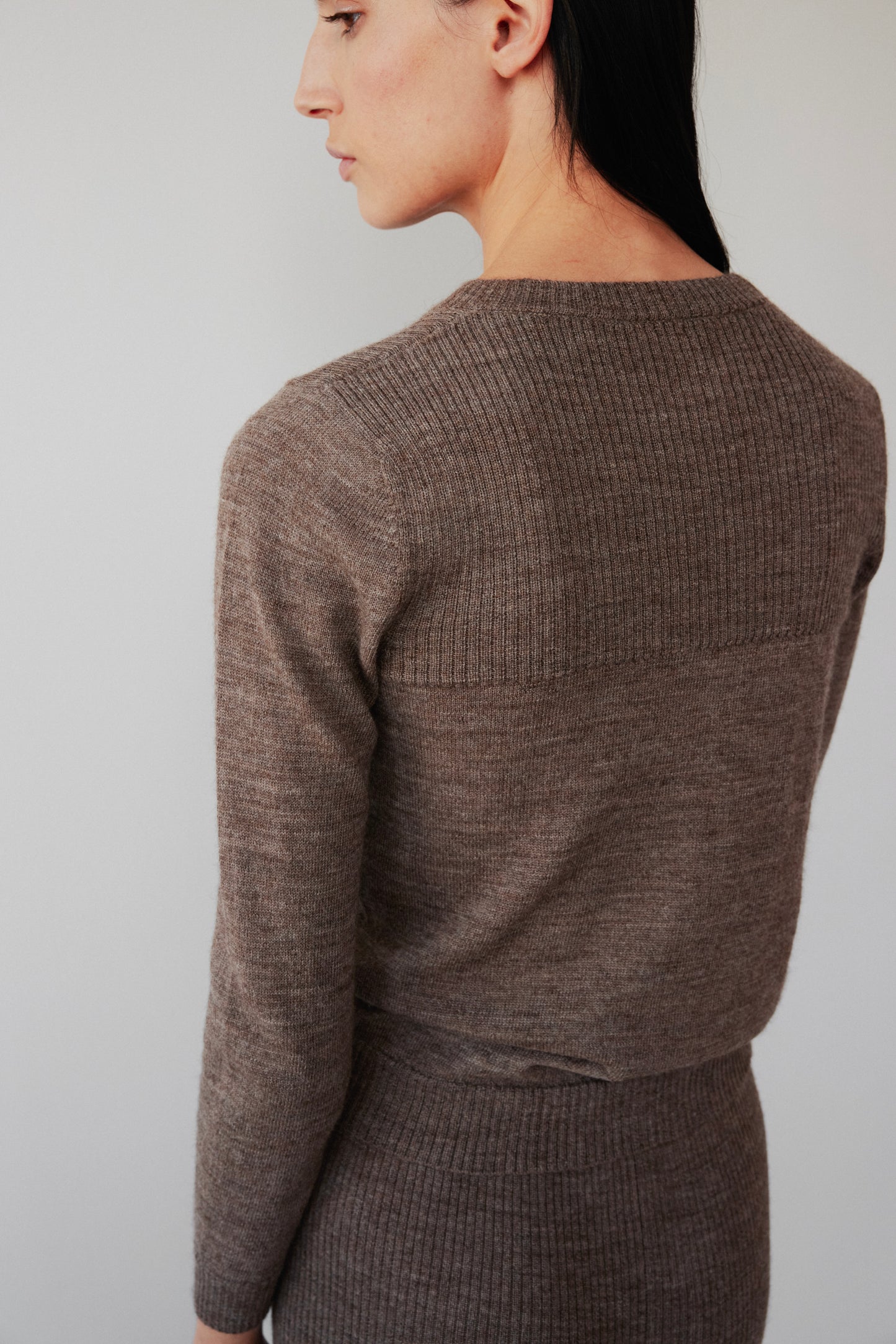 Layering Rib Crewneck : Heathered Brown