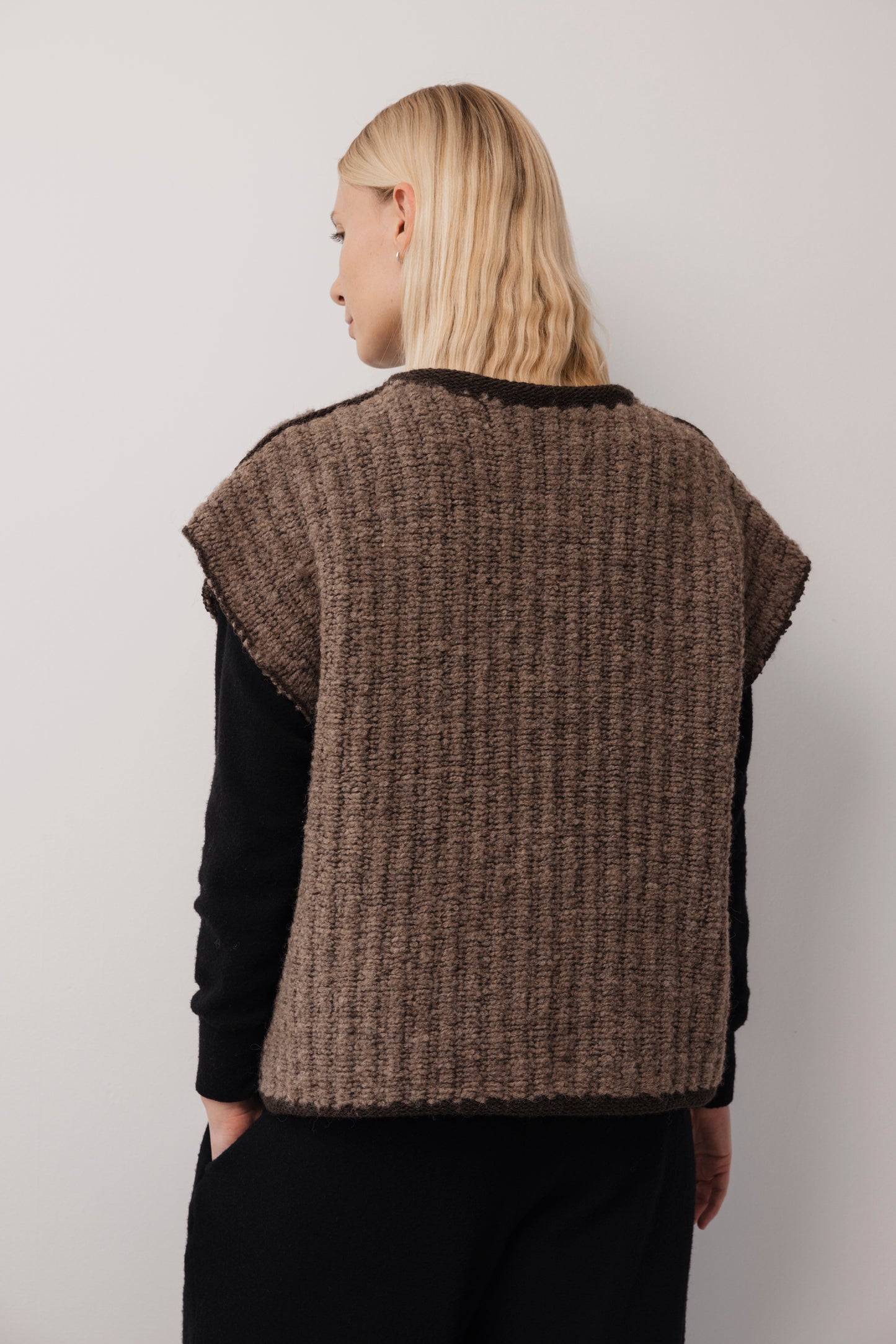 Knit / Weave Vest : Loam