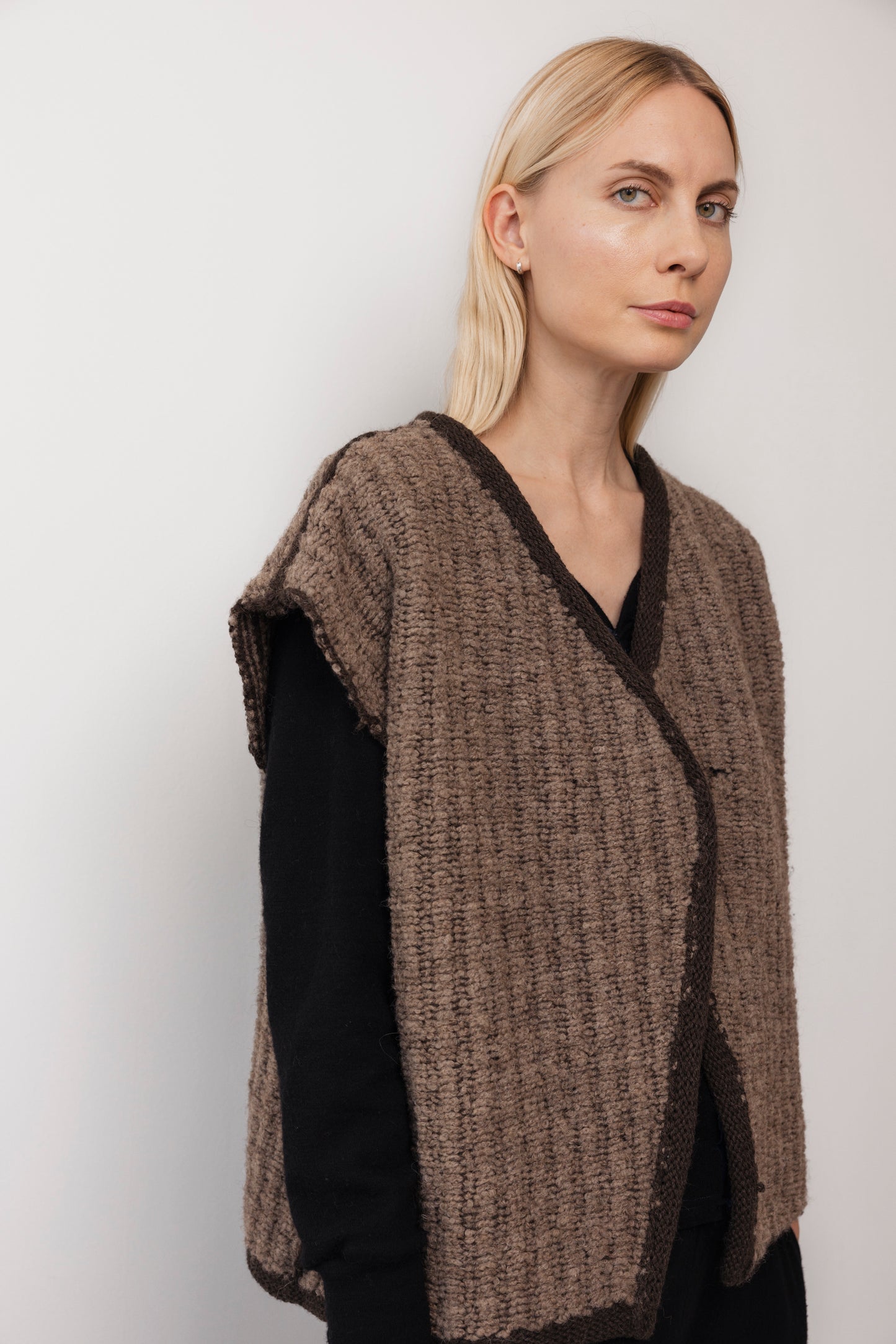 Knit / Weave Vest : Loam