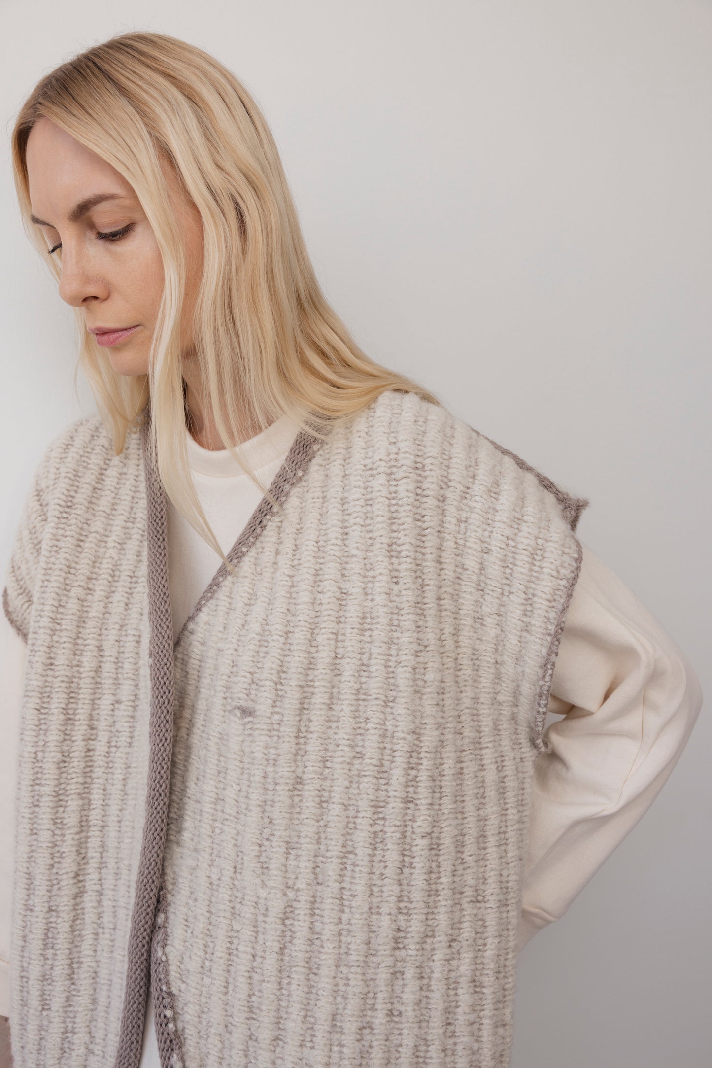 Knit / Weave Vest : Chalk