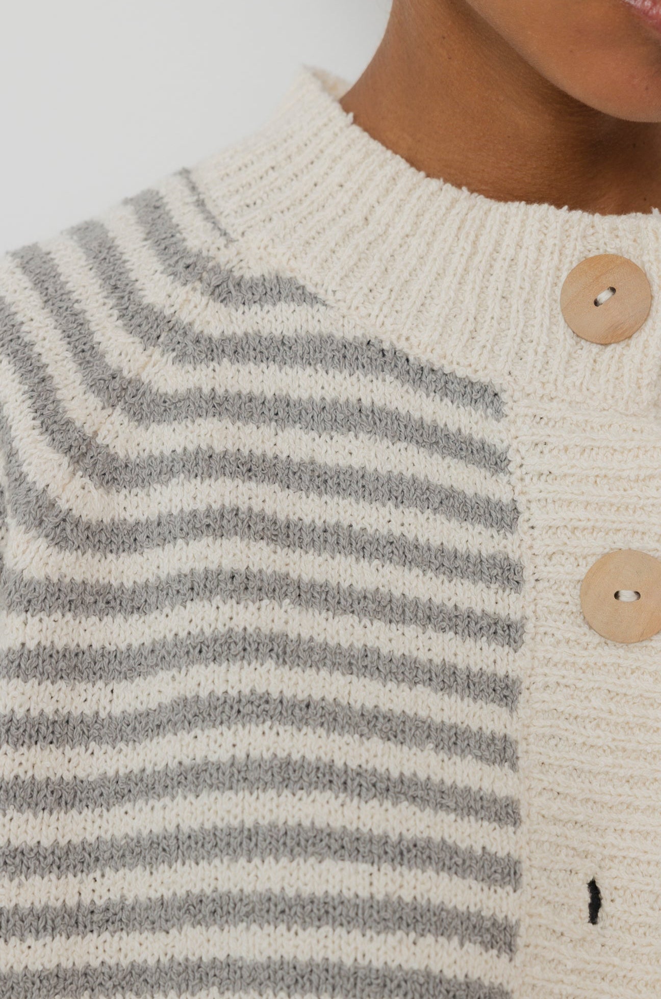 Striped Bomber : Heather