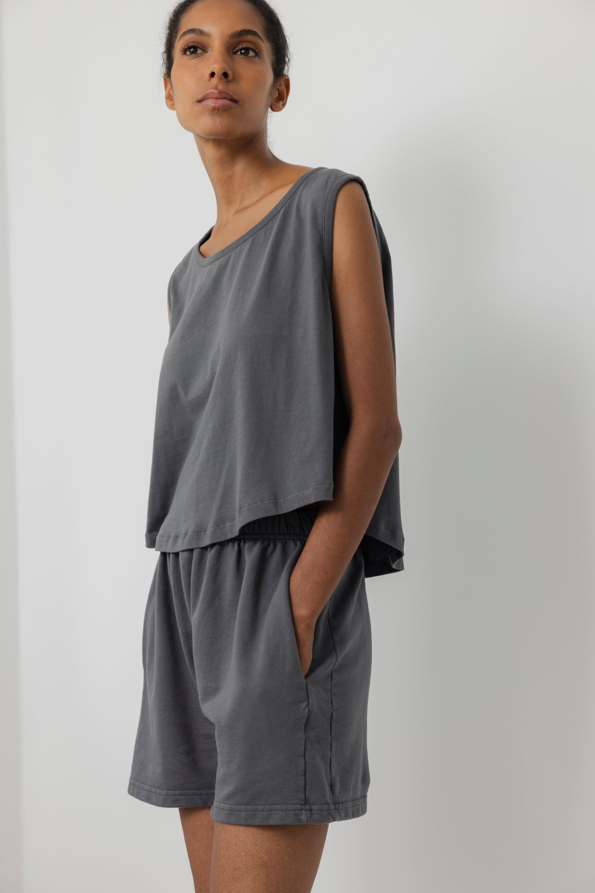 Easy Shorts : Stone