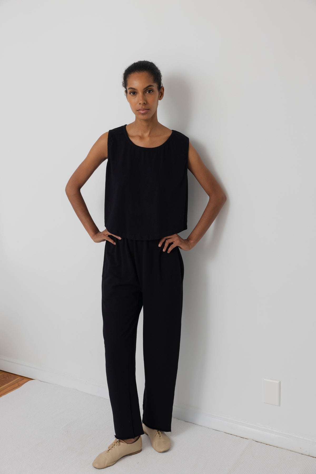 Wide Tank : Black