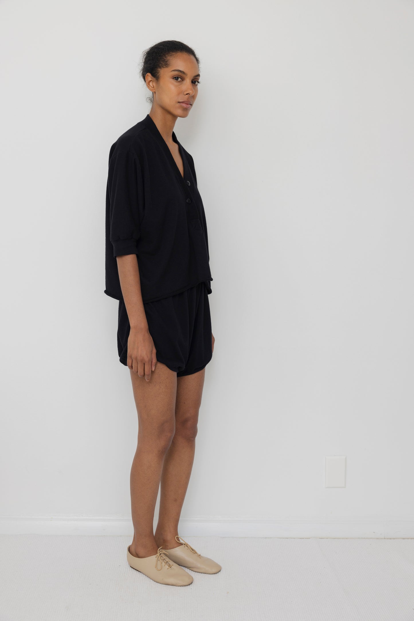 Short Sleeve Sweatshirt : Black