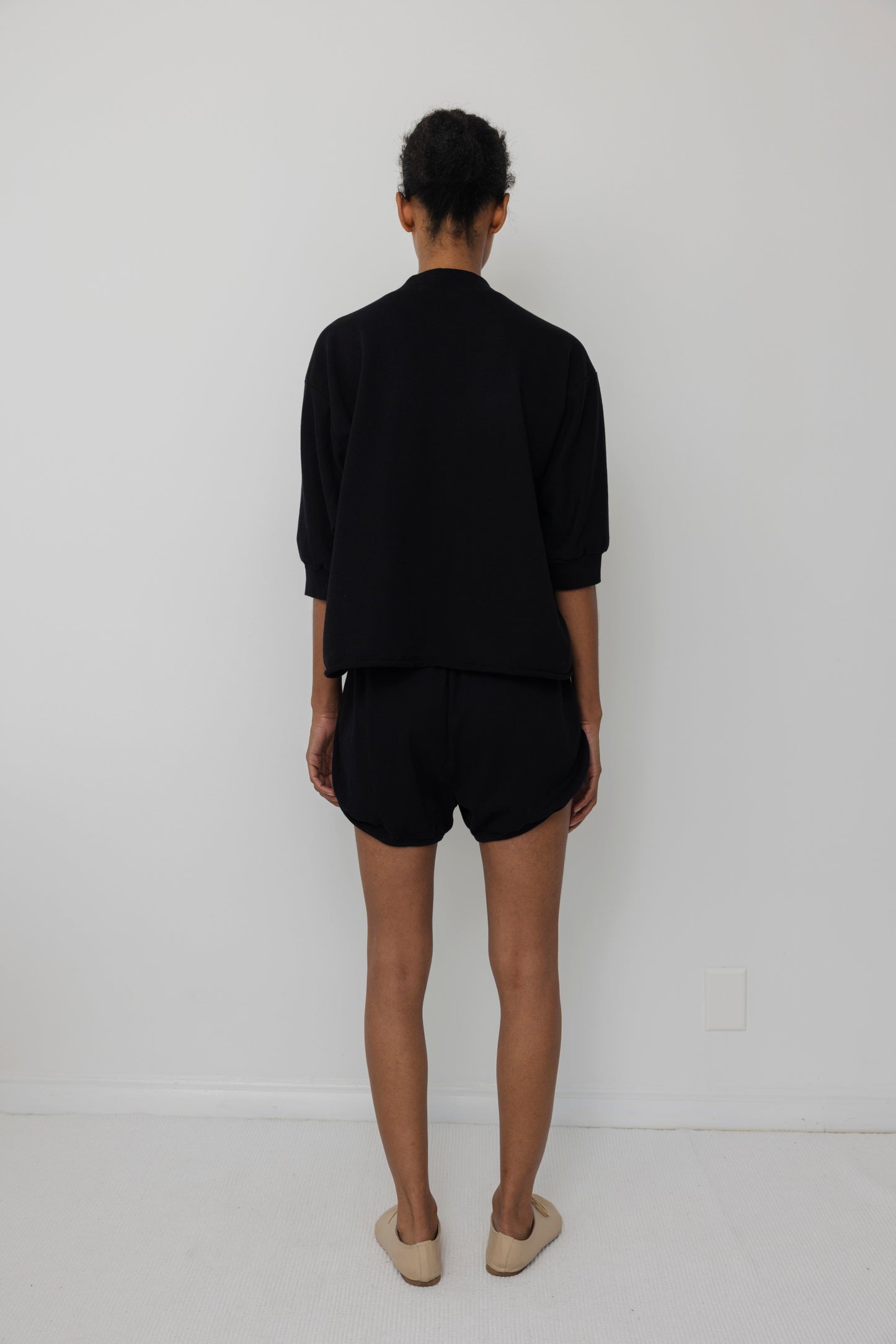 Short Sleeve Sweatshirt : Black