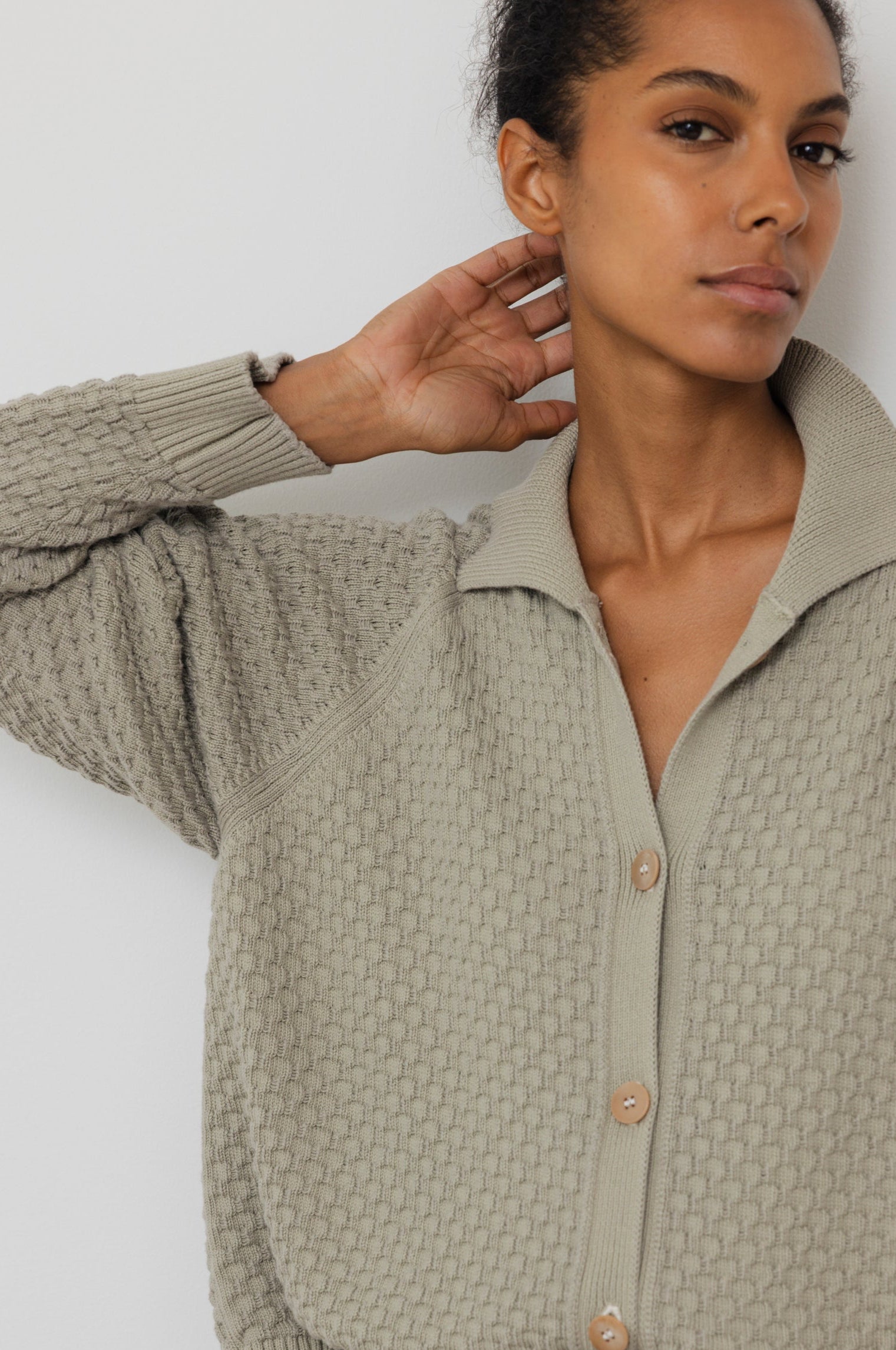 Textured Cardigan : Khaki – Wol Hide
