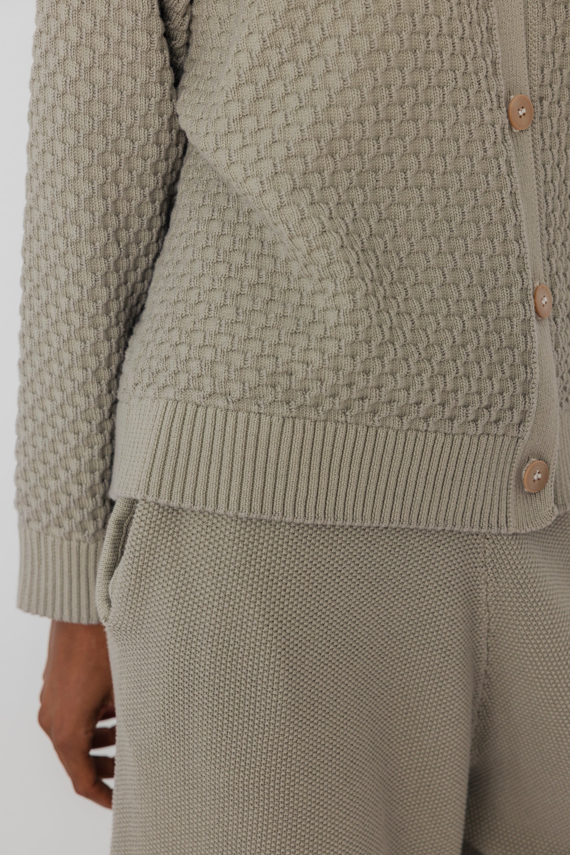 Textured Cardigan : Khaki – Wol Hide