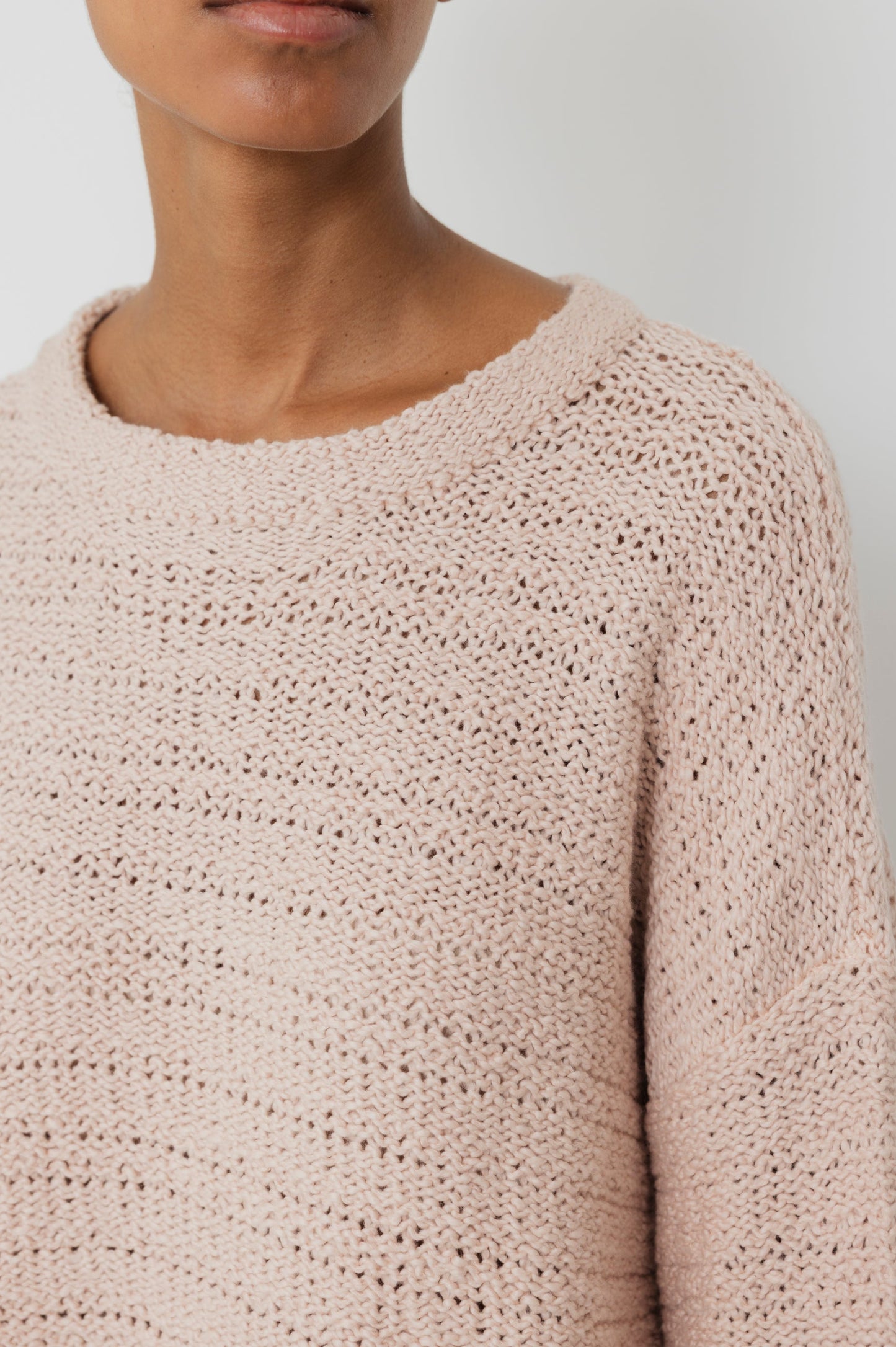 Loose Pullover : Peony