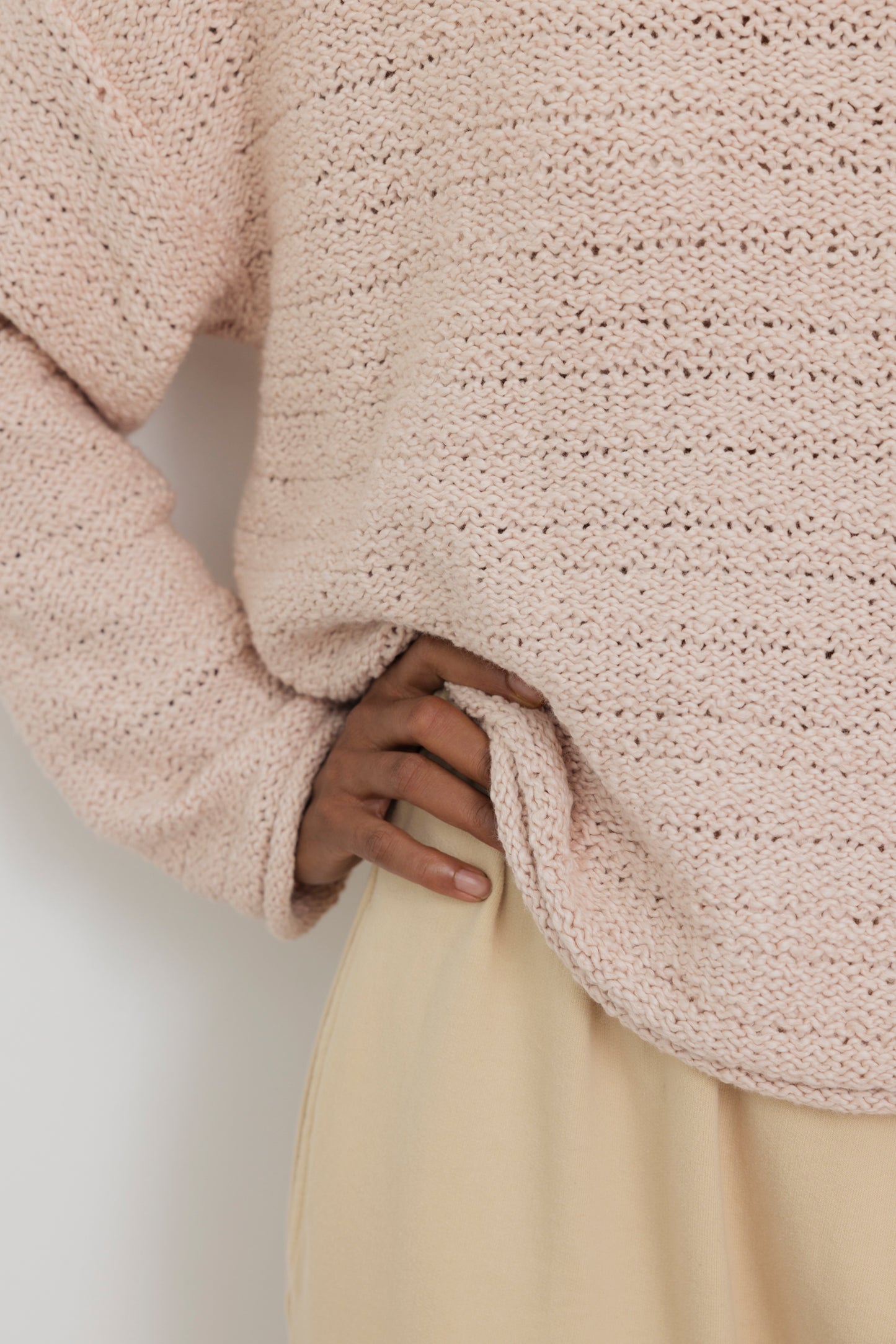 Loose Pullover : Peony