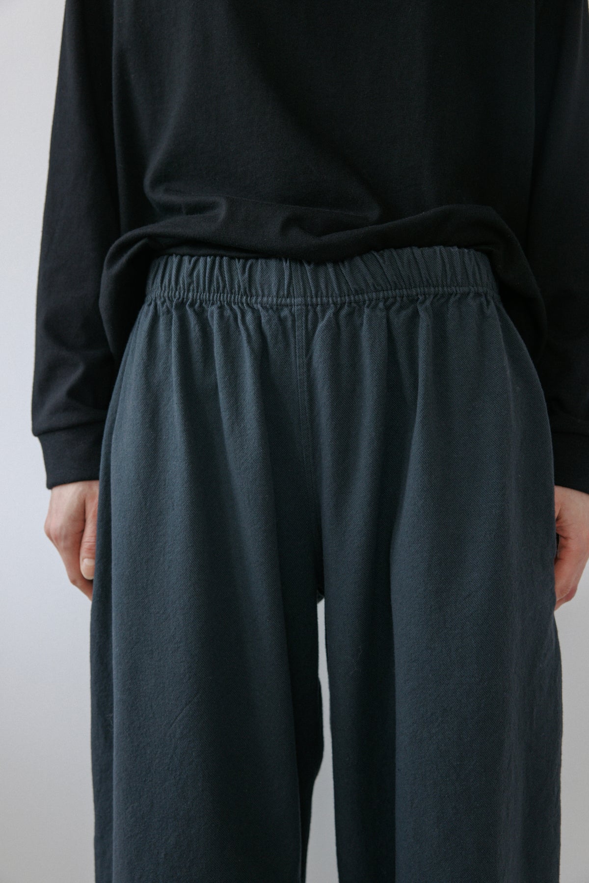 Wide Twill Trouser : Mineral