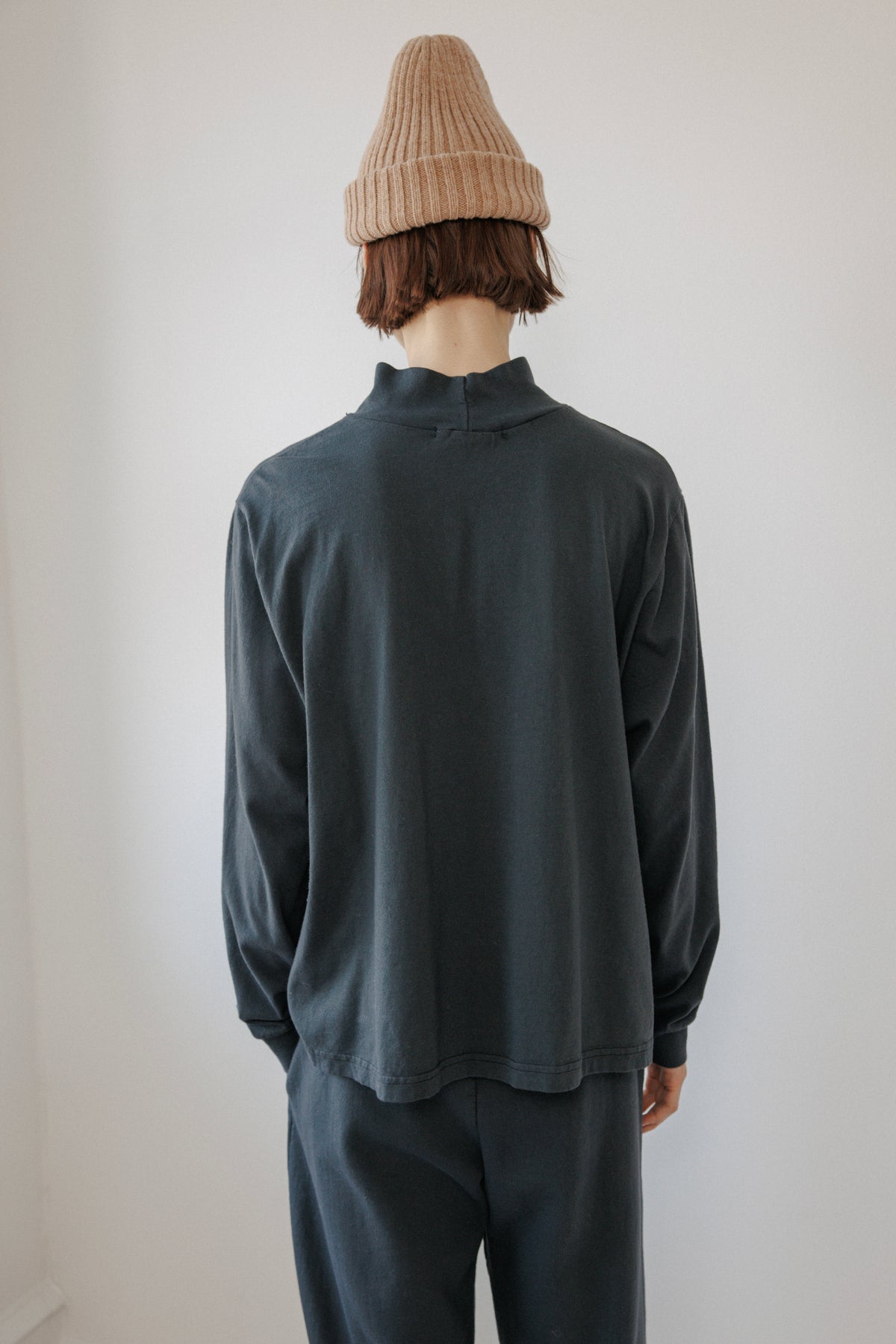 Loose Mockneck : Mineral