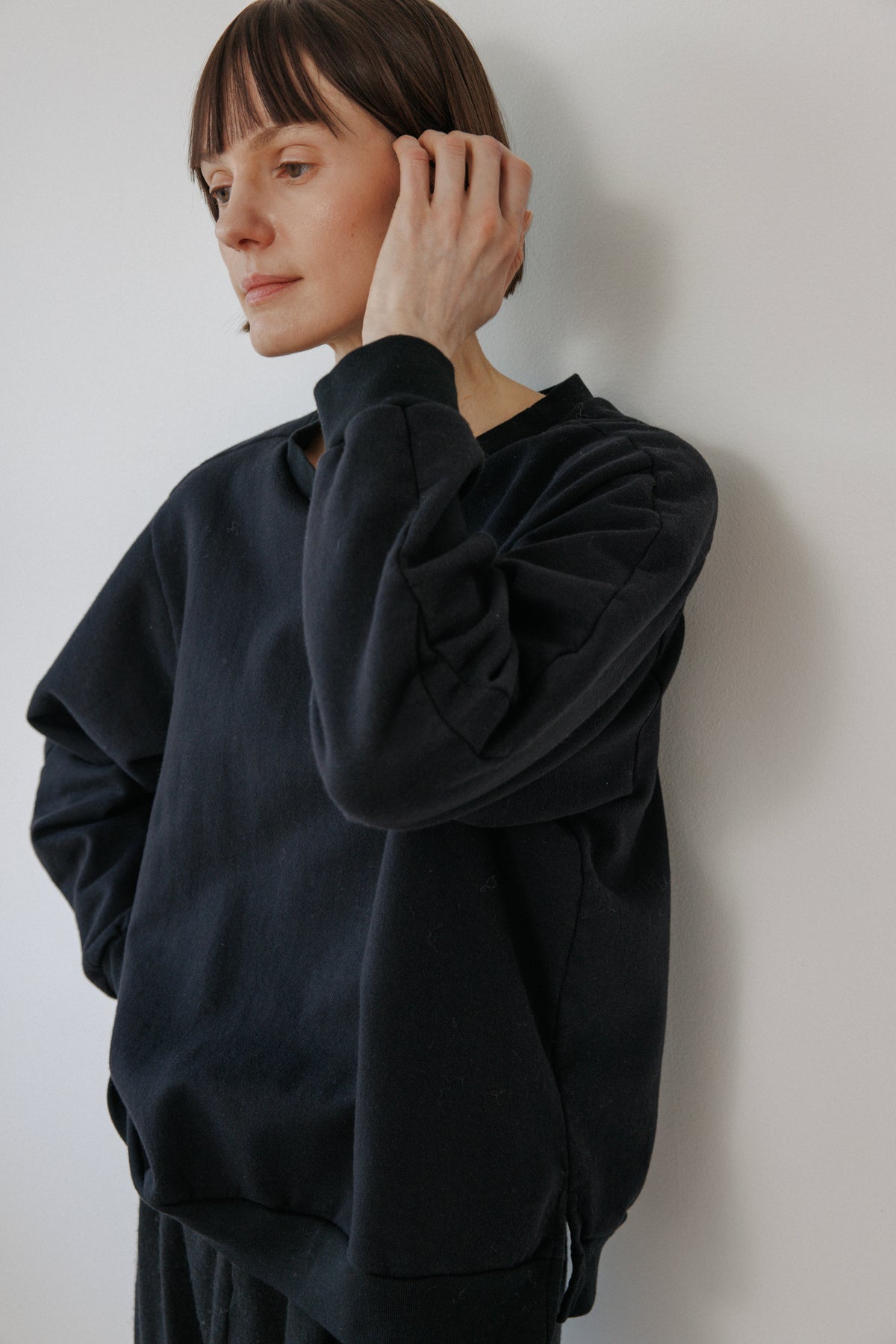 Winter Sweatshirt : Black