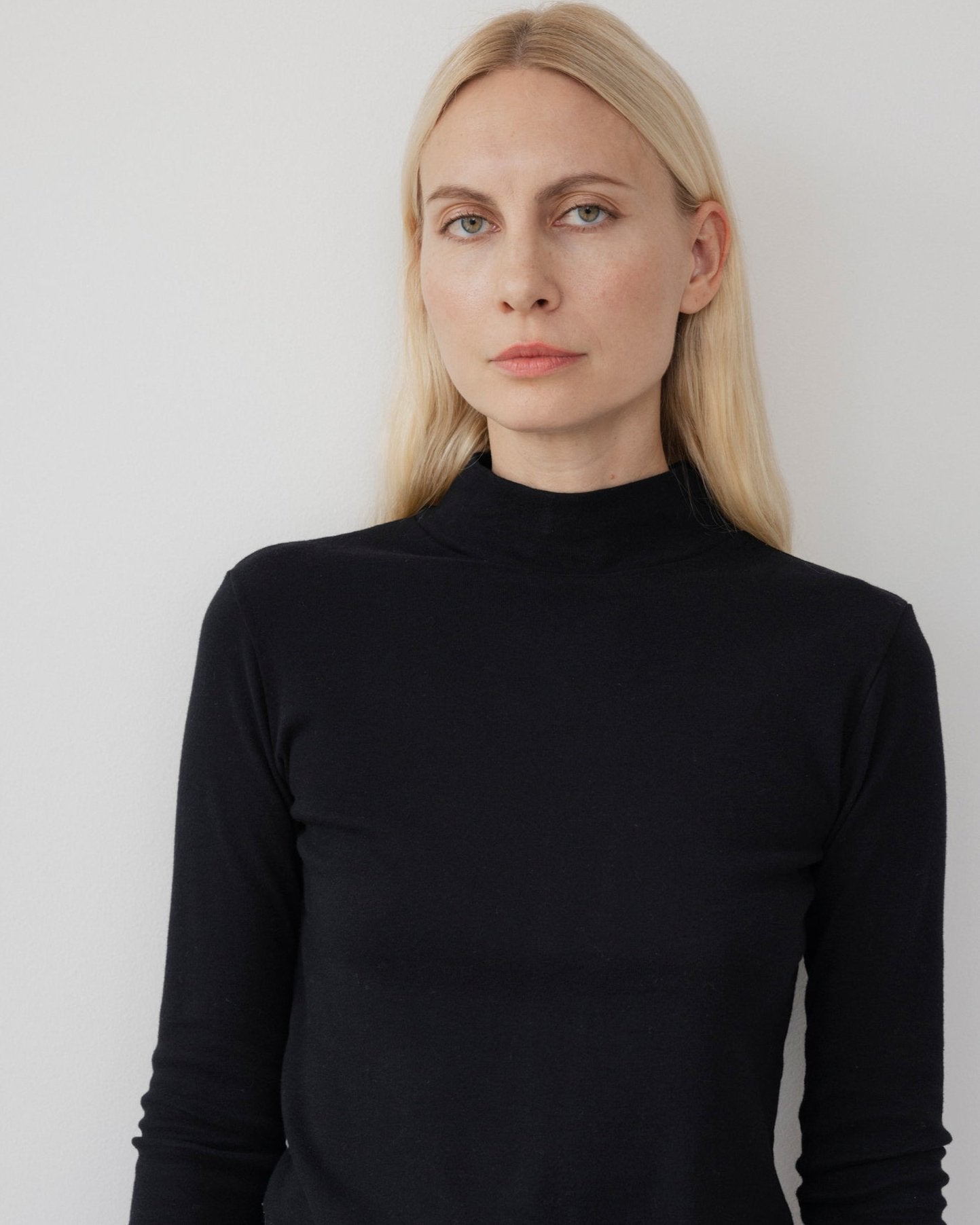 Easy Turtleneck : Black