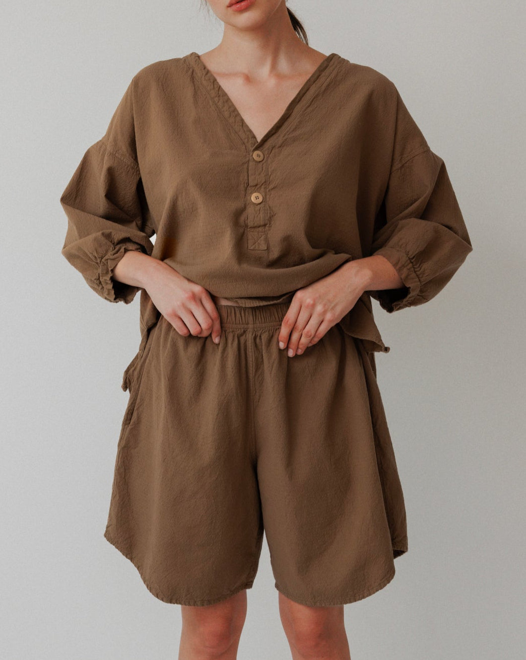Tulip Short : Sepia