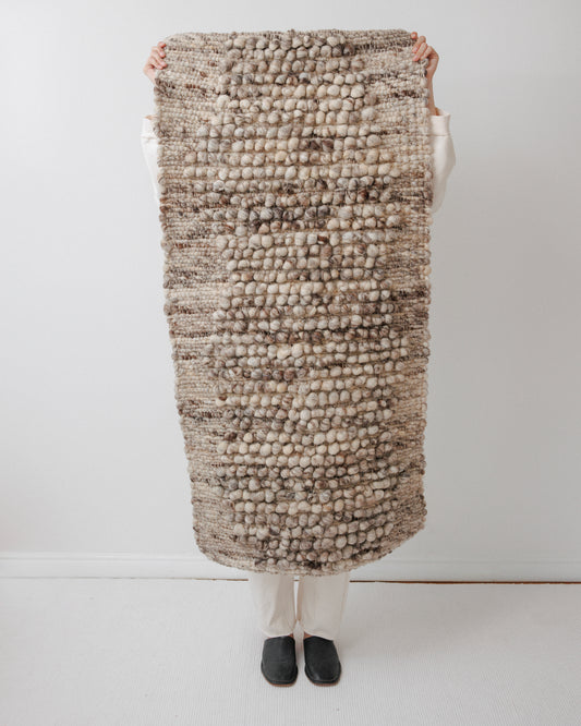 Handwoven Rug : Pebble