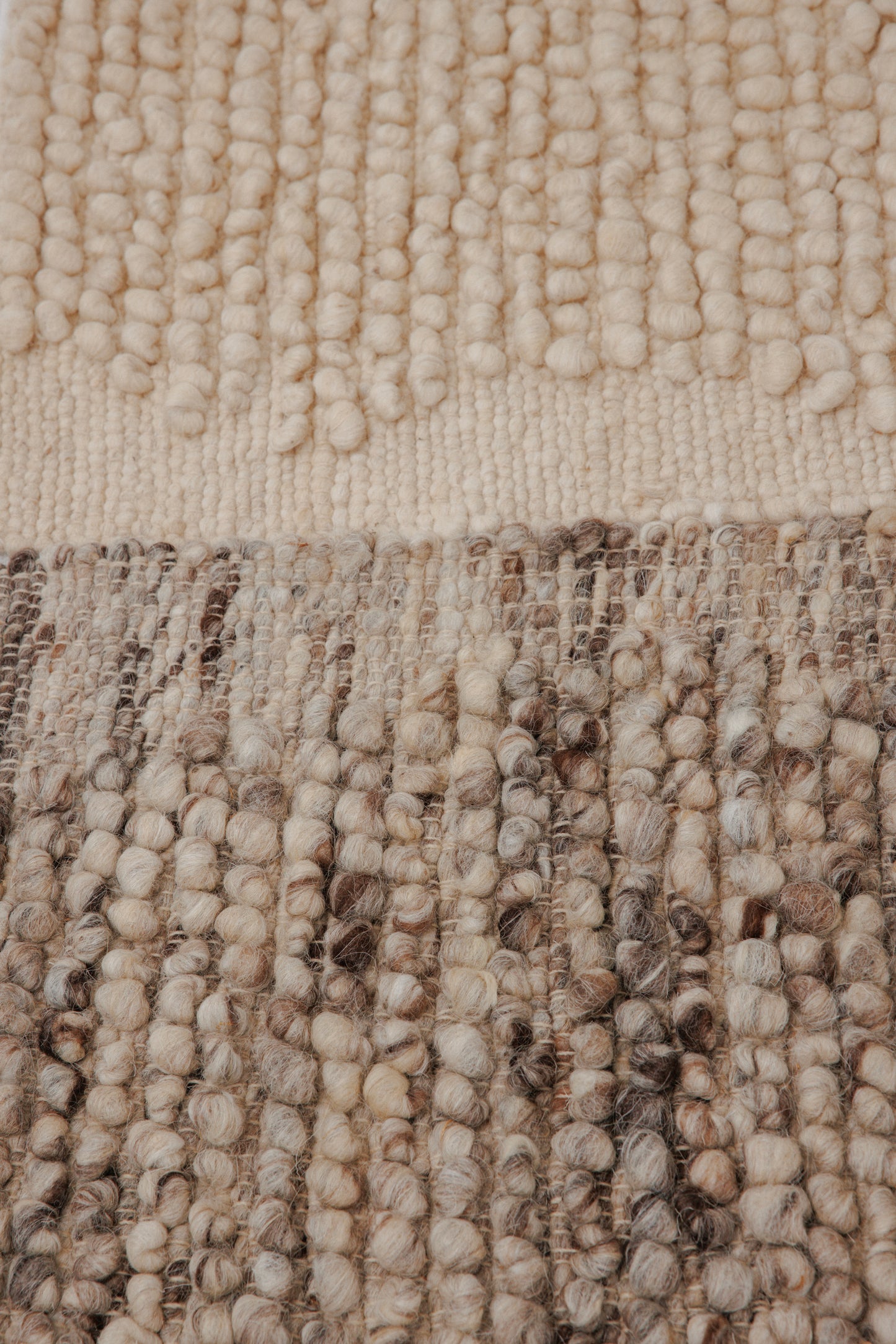 Handwoven Rug : Pebble